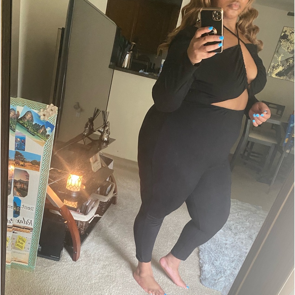 3x black jumpsuit